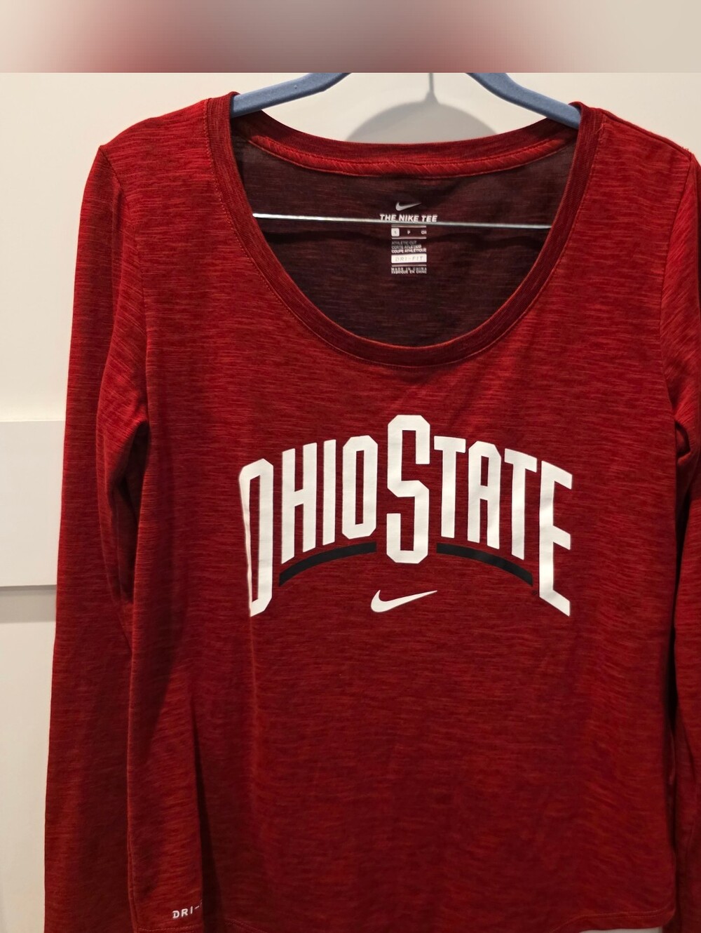 Ohio State Buckeyes Nike Women’s Heathered Red Long Sleeve Nike Tee Sz Small